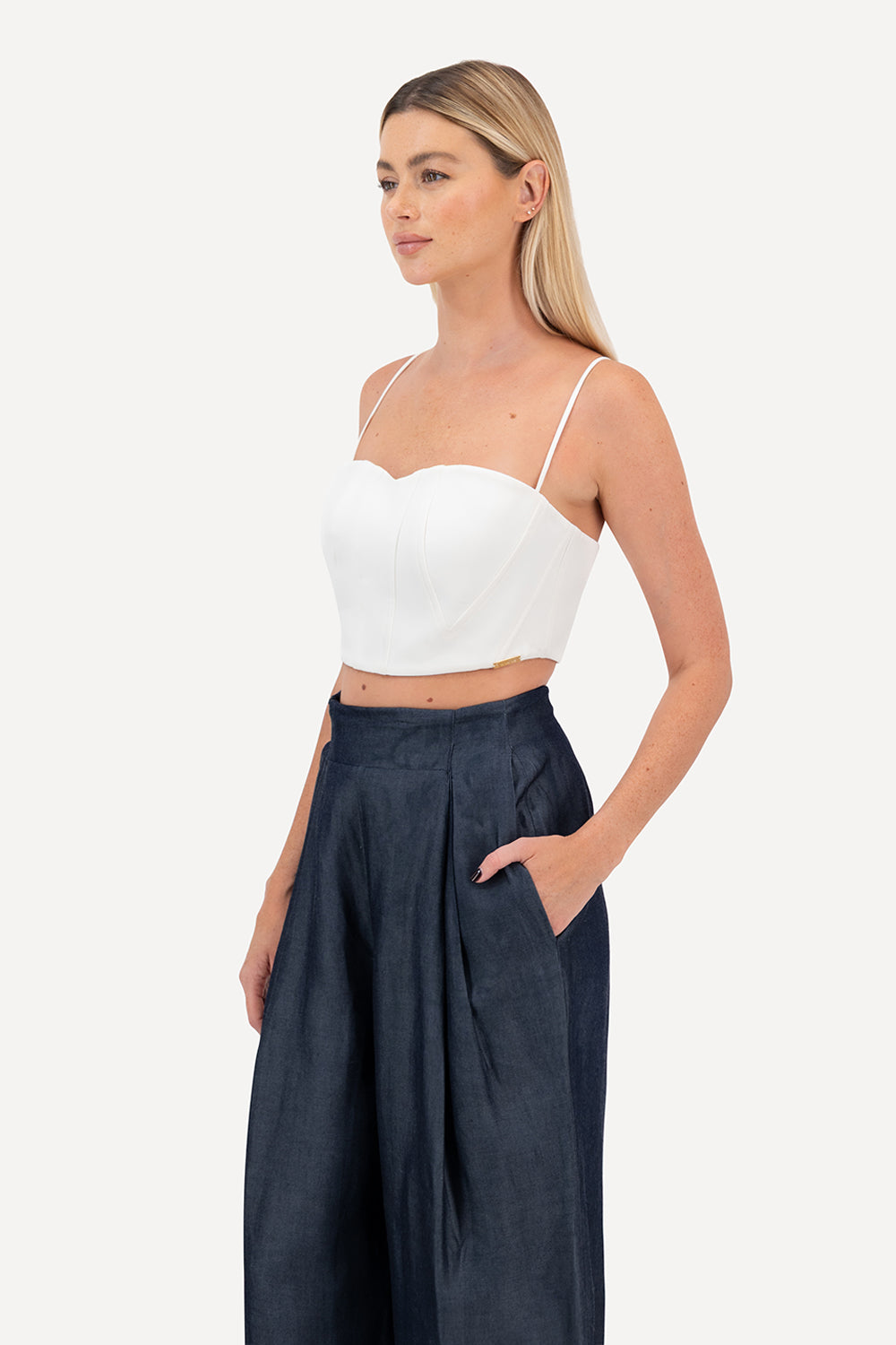 KDL.058 • Crepe Crop Top